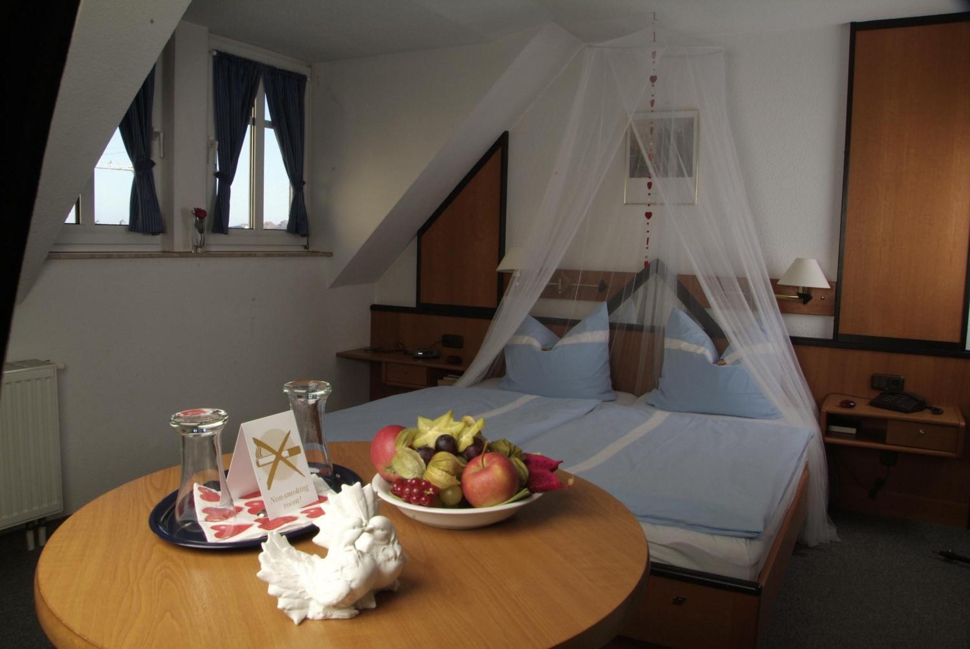 Am Rossplan Hotel Altenburg Kamer foto