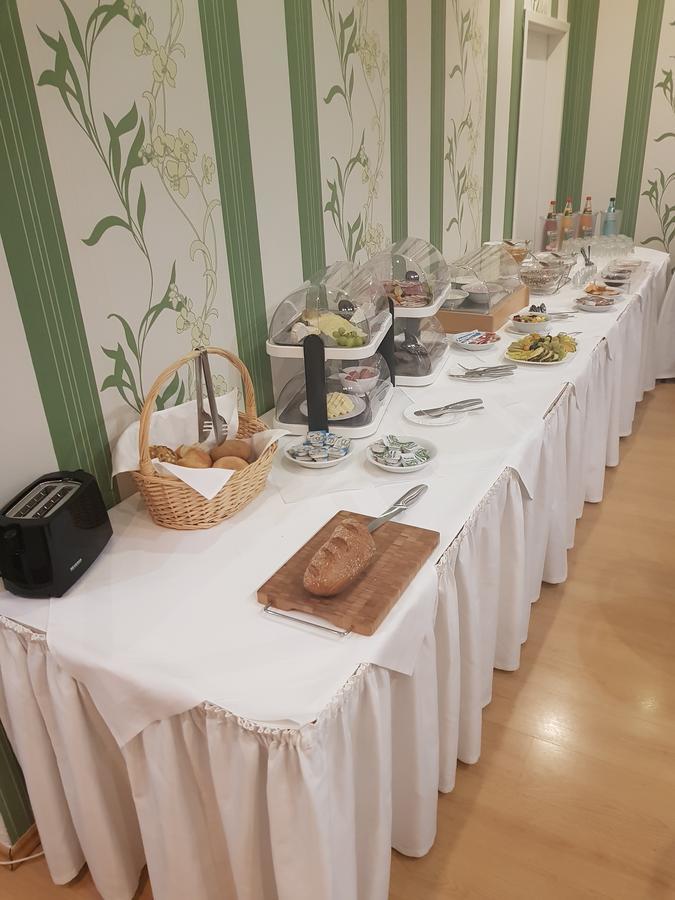 Am Rossplan Hotel Altenburg Buitenkant foto