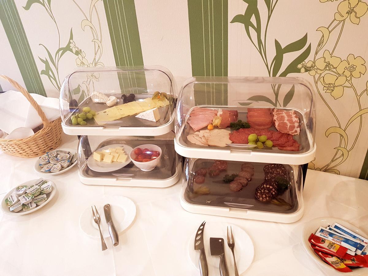 Am Rossplan Hotel Altenburg Buitenkant foto