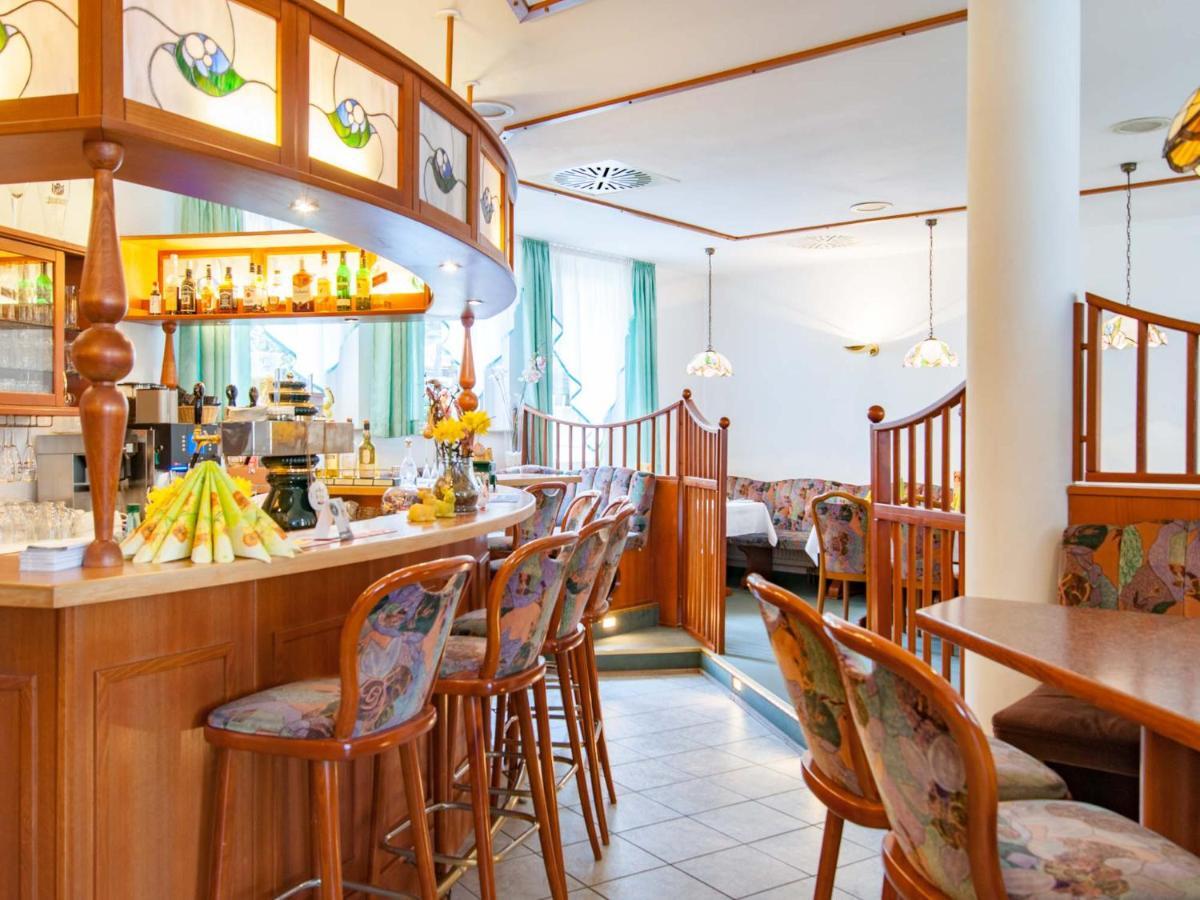 Am Rossplan Hotel Altenburg Buitenkant foto