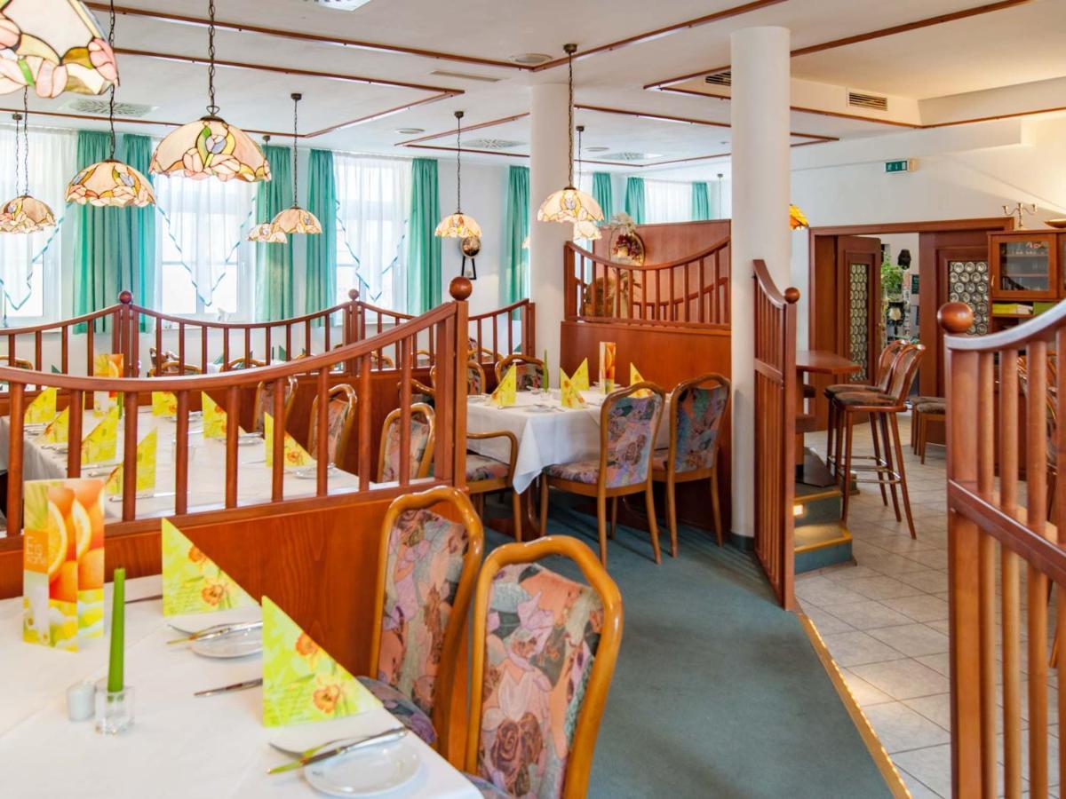 Am Rossplan Hotel Altenburg Buitenkant foto