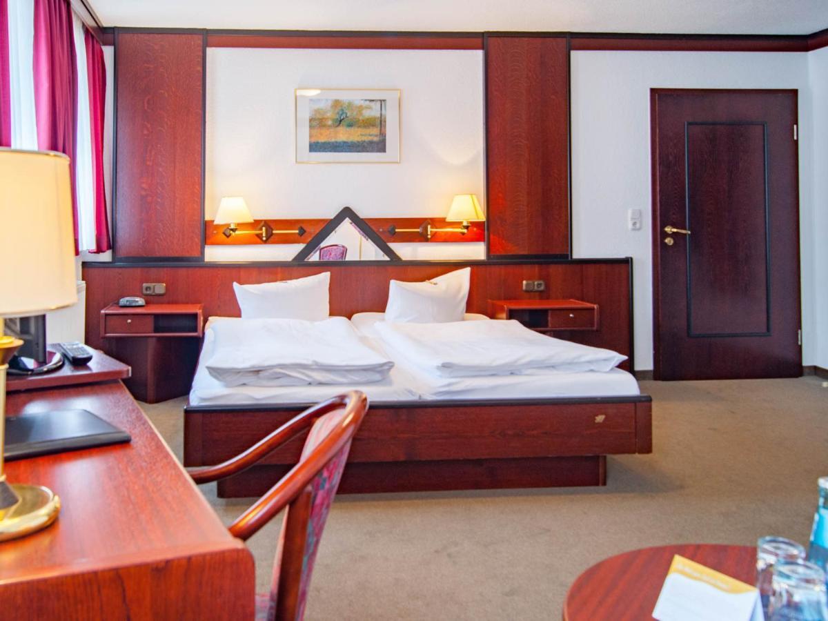Am Rossplan Hotel Altenburg Buitenkant foto