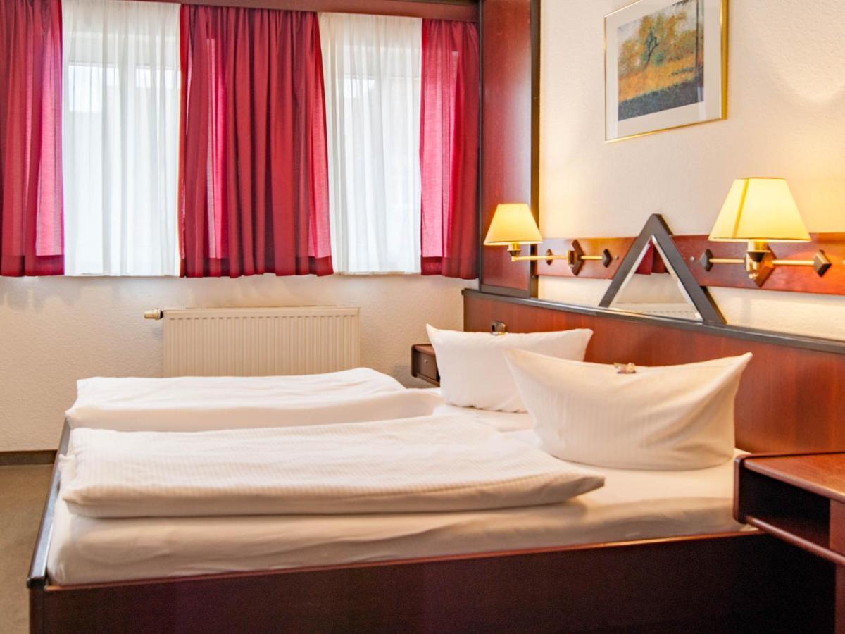 Am Rossplan Hotel Altenburg Buitenkant foto