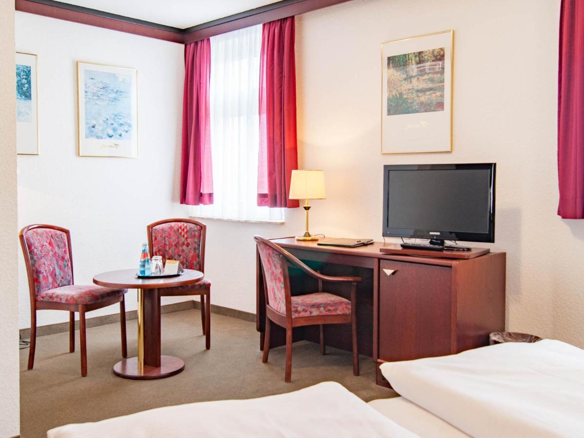 Am Rossplan Hotel Altenburg Buitenkant foto