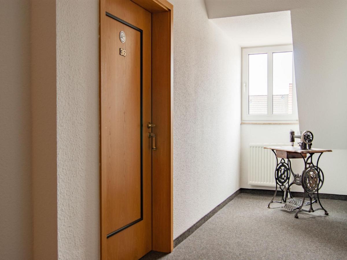 Am Rossplan Hotel Altenburg Buitenkant foto